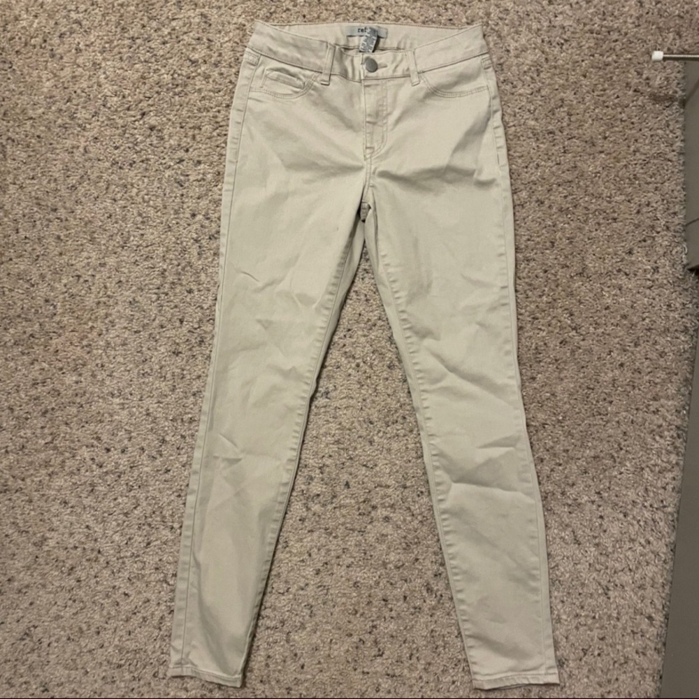 beige tan skinny jeans